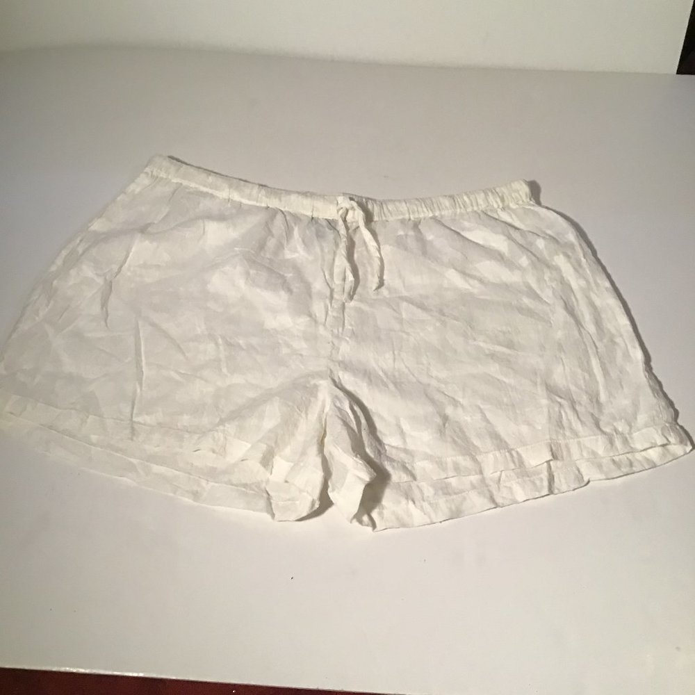 Tahari sleepwear shorts size Large